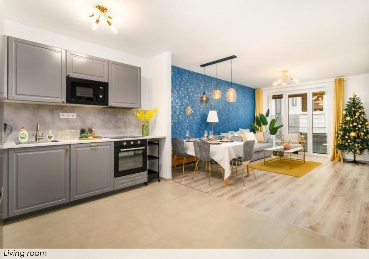 A101 - Liberty Bridge Projection Home With Free Parking Budapest Exterior photo