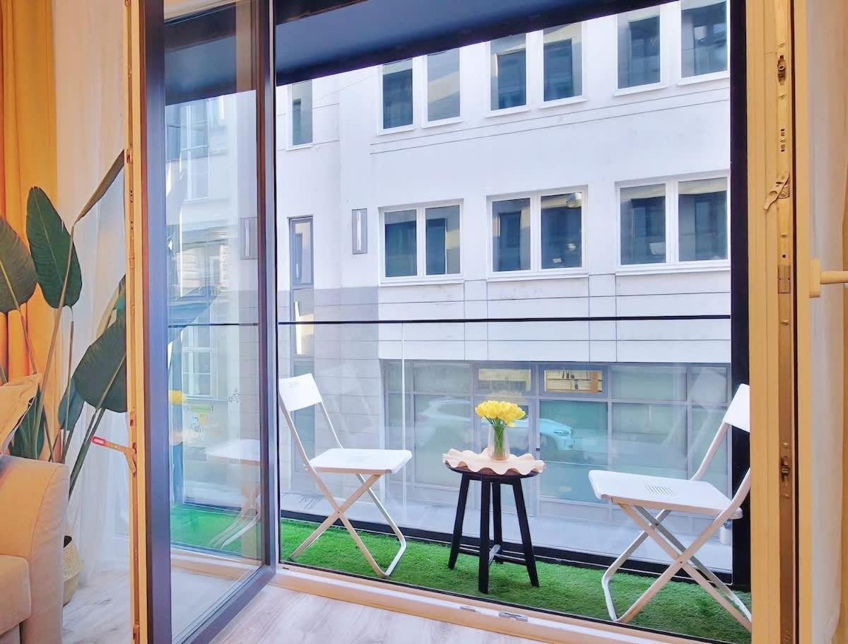 A101 - Liberty Bridge Projection Home With Free Parking Budapest Exterior photo